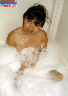 Nia's Bubble Bath