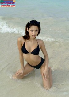 TS Beach Beauty Saphire