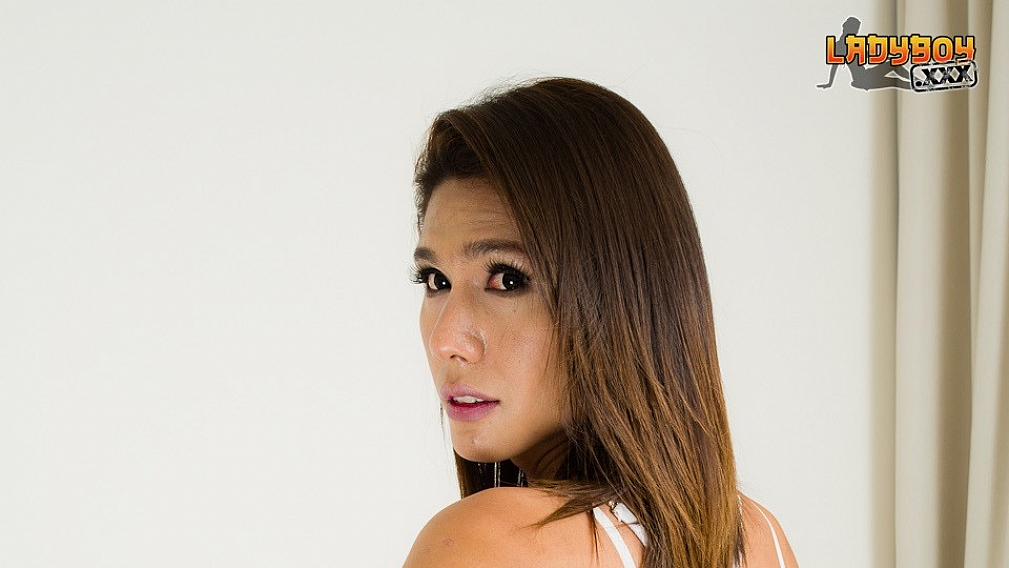 Gorgeous And Sexy Soda